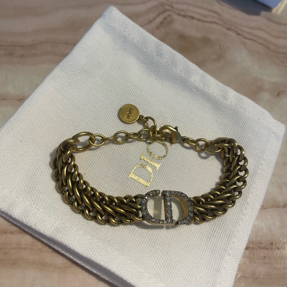Dior Gold Diamond Cd Chain With Bracelet
